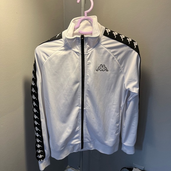 BNWOT KAPPA Zip-Up sweater - 10/10 never worn - Picture 2 of 4